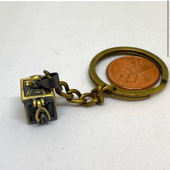 Unlock Your Desires: Manifestation Wish Box Brass Keychains Set of 5 Assorted - Picture 10 of 11